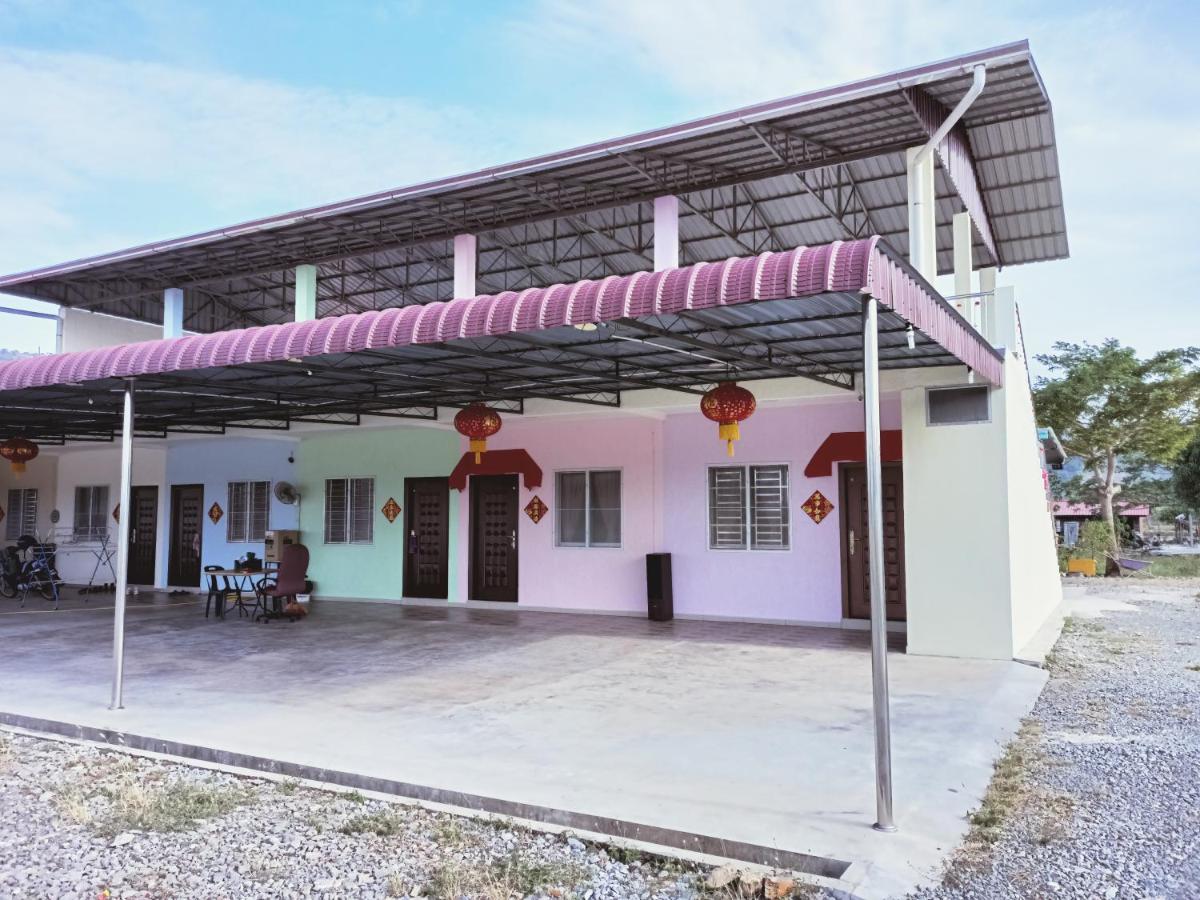 Chakkai Village Living Guest House Kuala Perlis Exterior photo